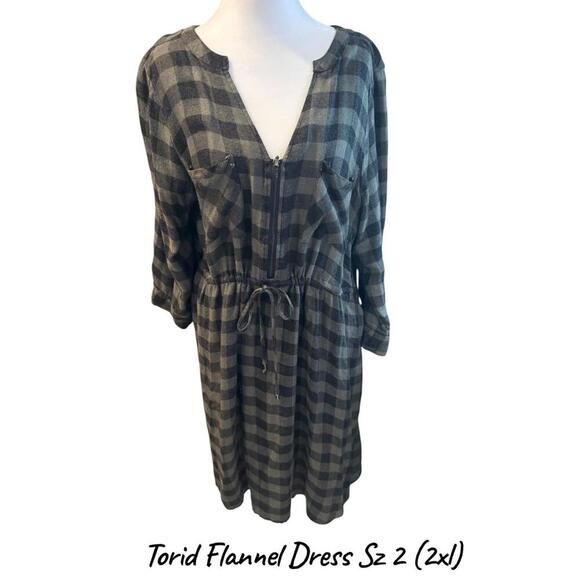 Dresses & Skirts - Torid Flannel Dress Size 2XL - Stylish & Cozy!